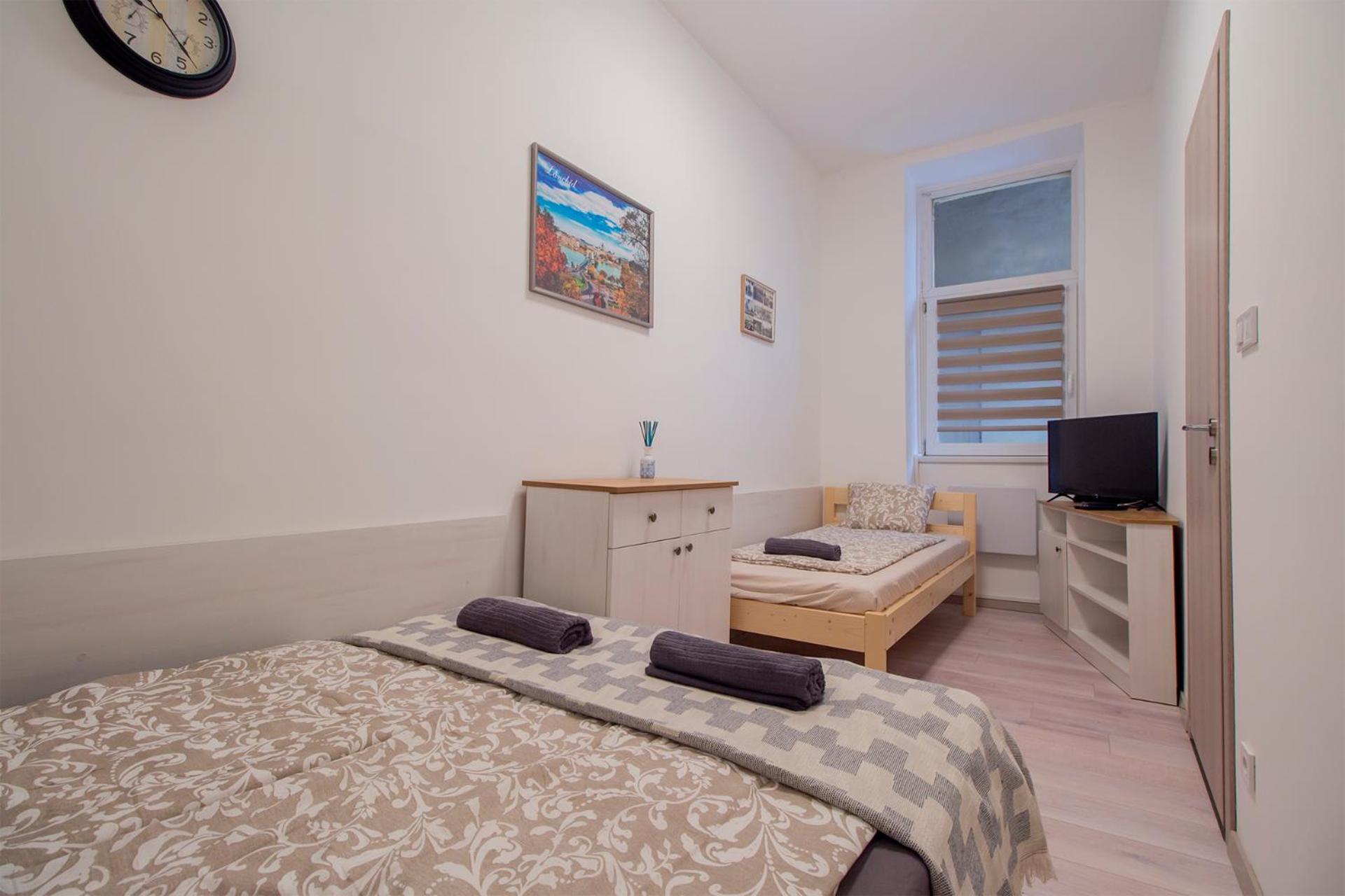 Dob Apartment With Ac Будапеща Екстериор снимка